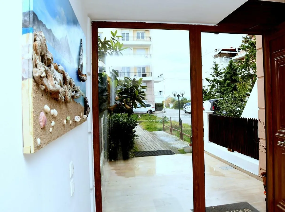 Apartment Studio On The Beach With Private Garden Agia Triada