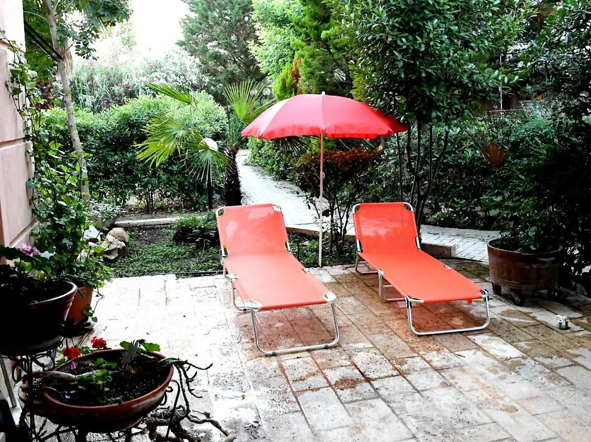 Studio On The Beach With Private Garden Agia Triada  Greece