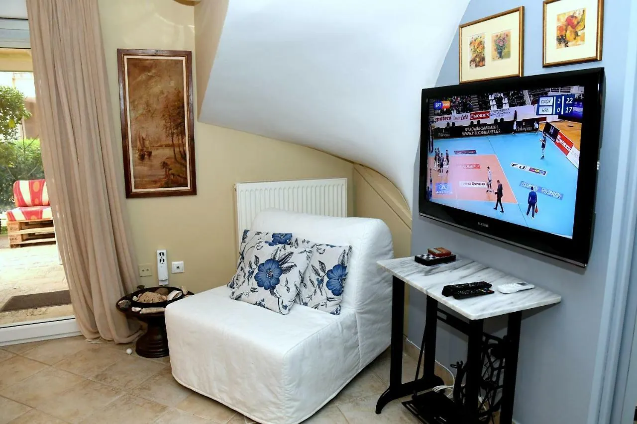 Studio On The Beach With Private Garden Agia Triada  Agia Triada (Thessaloniki)